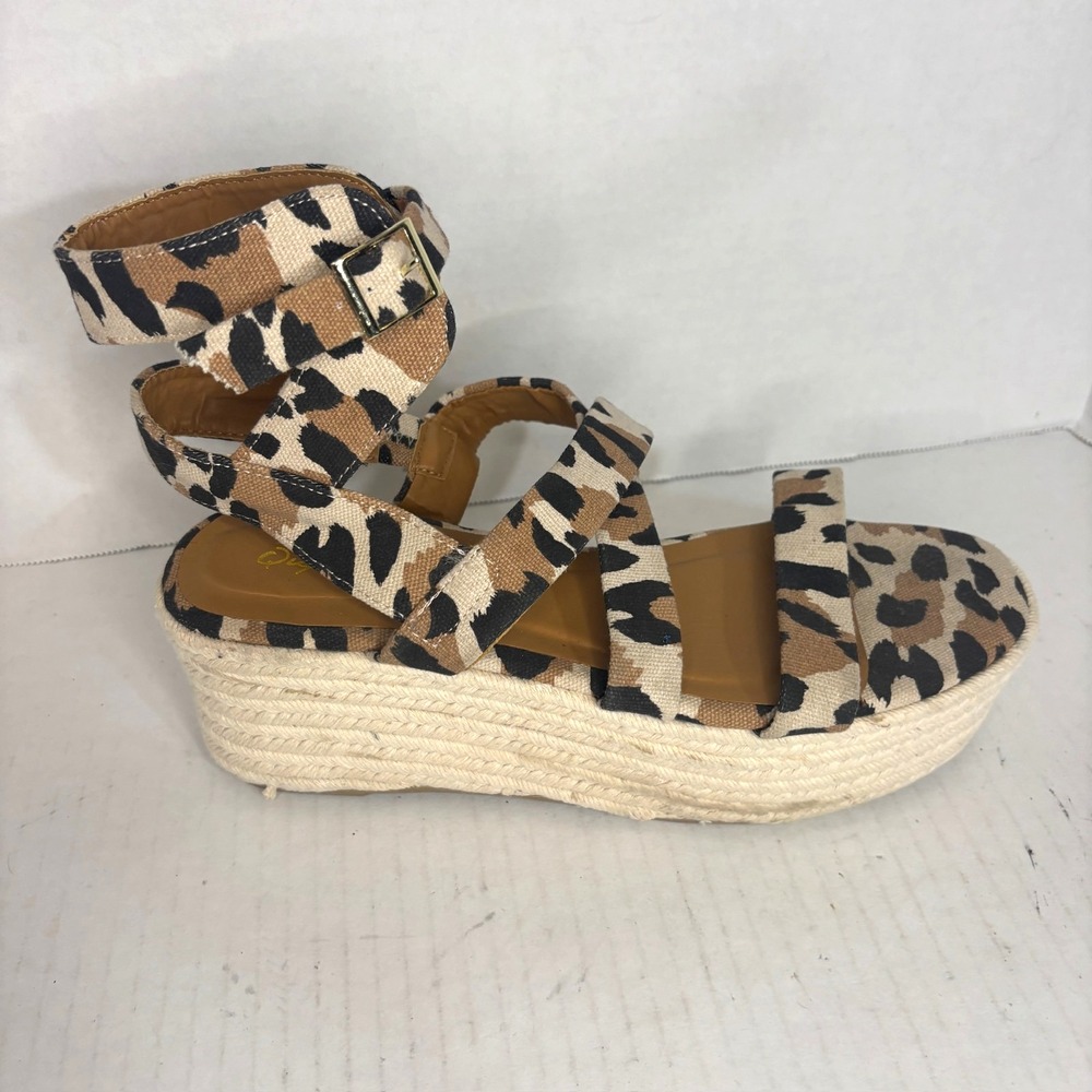 Womens Qupid Leopard Animal Print‎ Brown Black Platform Sandals Size 8